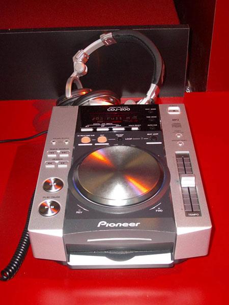 cdj 200...pioneer