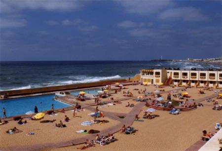 Venez  C'est:Terrible, remarquable, charismatique, vibrant, ambiance g�-niale...