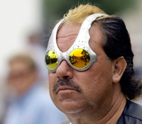 9 lunet avec 150 euro